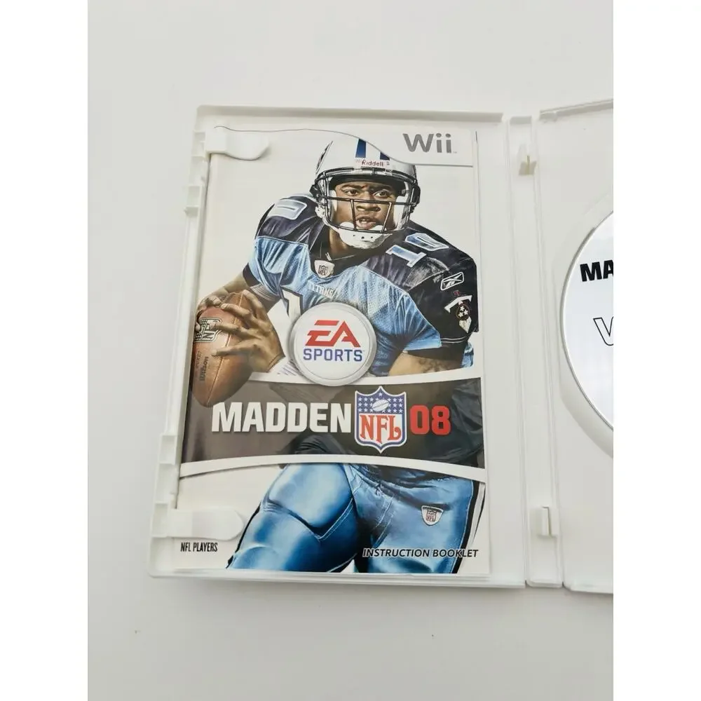 Madden NFL 08 (Nintendo Wii) CIB COMPLETE Tested Works VG Condition